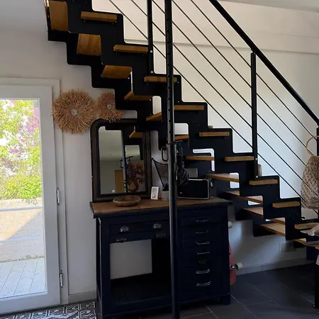 Maison Semi Individuelle Avec Jardin Ferienhaus *